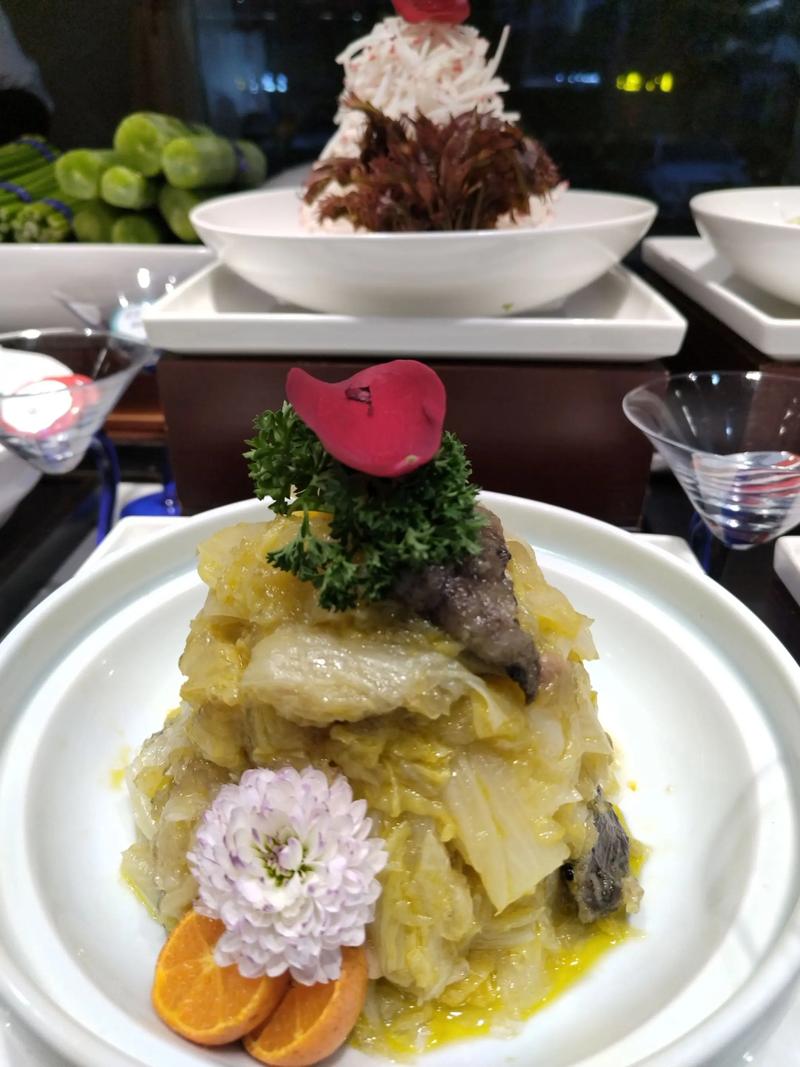 晨晟餐饮服务旗下门店:锦悦尚品艺术酒店感恩您的选择[ - 抖